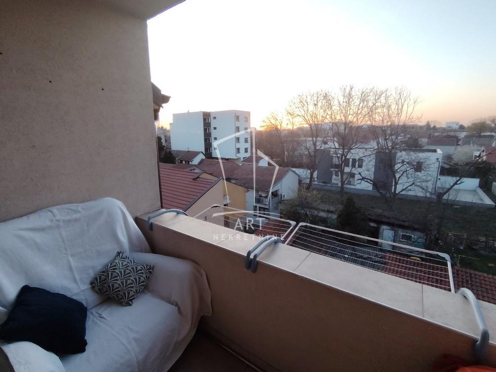 Slika 11 - Cara Dušana, Dvosoban stan za izdavanje, 48m2, 550€