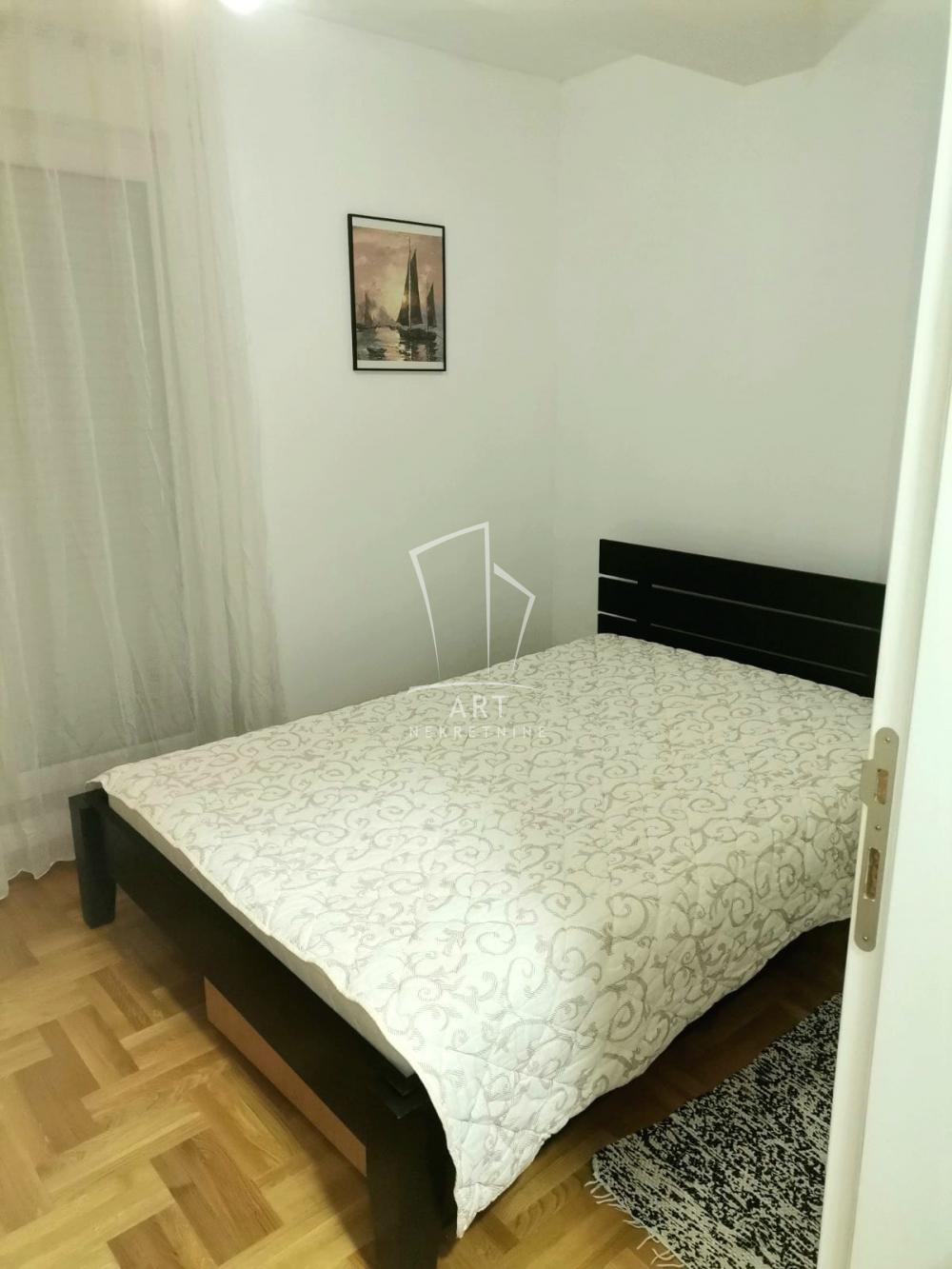 Slika 2 - Tikveška, Dvosoban stan za izdavanje, 41m2, 600€