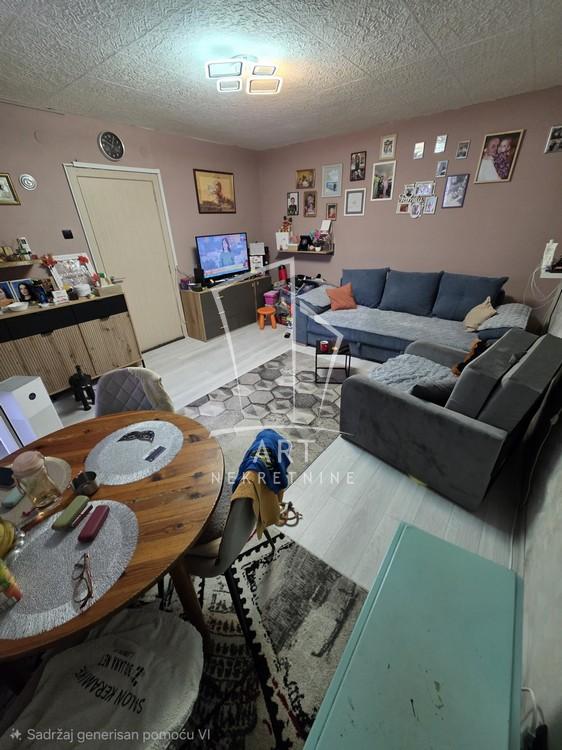 Slika 3 - Zemunska, Trosoban stan na prodaju, 56m2, 212.000€