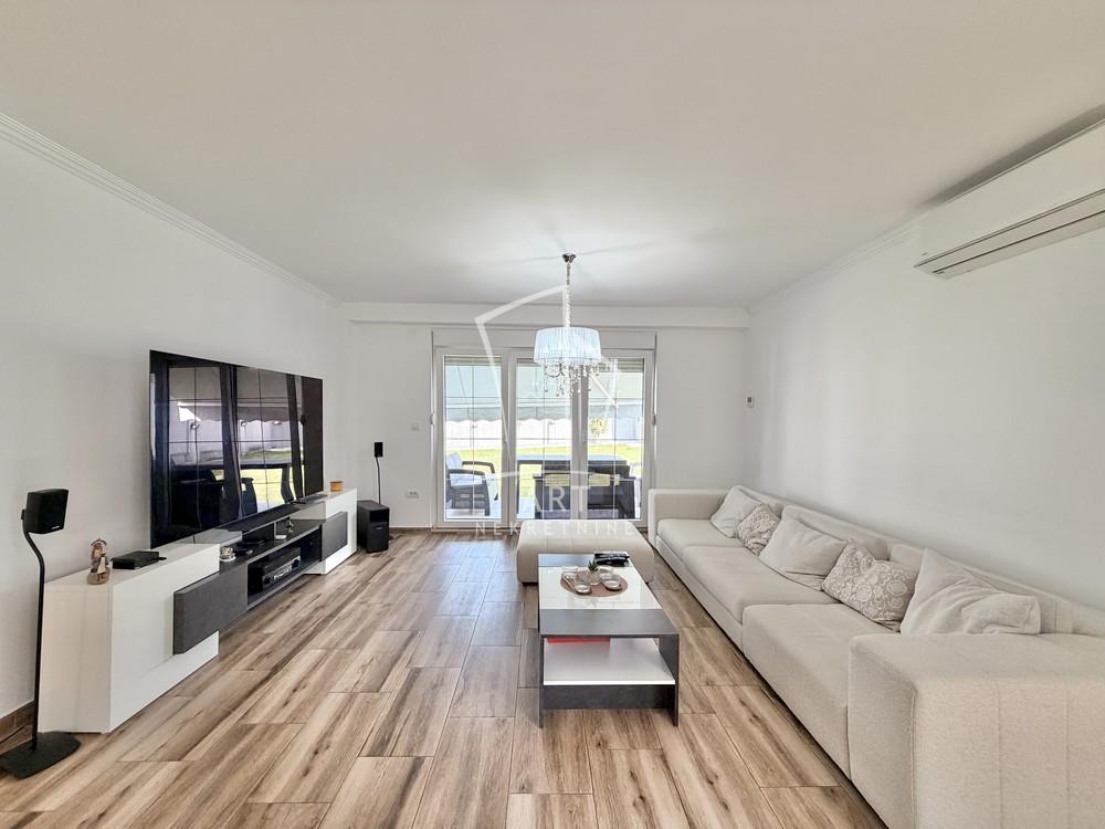 Slika 2 - Zmaja Ognjenog Vuka,  Kuća na prodaju, 230m2, 580.000€