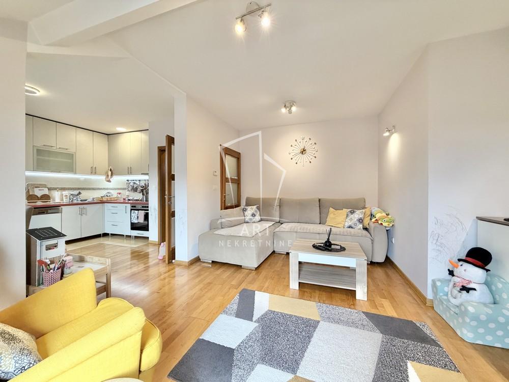 Slika 2 - Stolarska, Trosoban stan na prodaju, 78m2, 195.000€