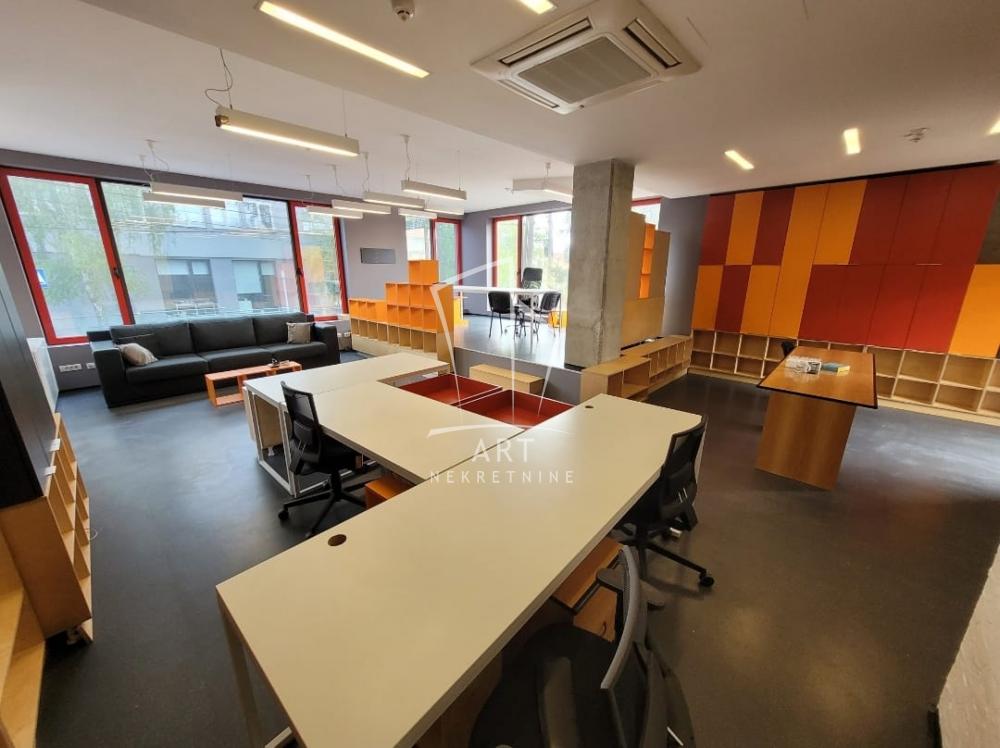 Slika 2 - Anrija Žamea,  Lokal za izdavanje, 79m2, 1.100€