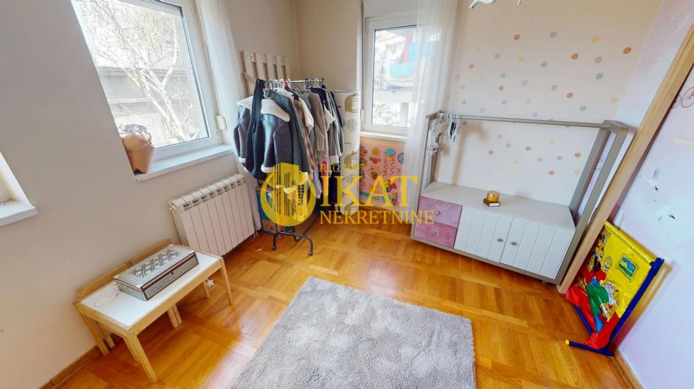 Slika 11 - Gospodara Vučića, Trosoban stan na prodaju, 74m2, 255.000€