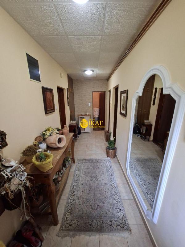 Slika 4 - Ravničarska, Kuća na prodaju, 265m2, 280.000€