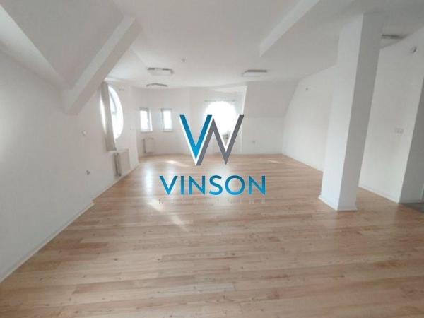 Slika 2 - Šafarikova, Četvoroiposoban stan na prodaju, 136m2, 298.700€