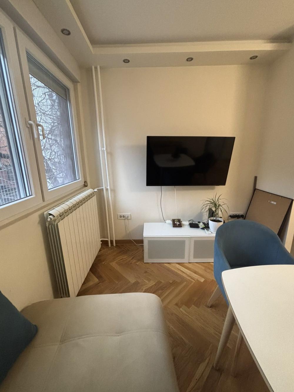 Slika 1 - Milorada Šapčanina, Dvosoban stan za izdavanje, 40m2, 800€