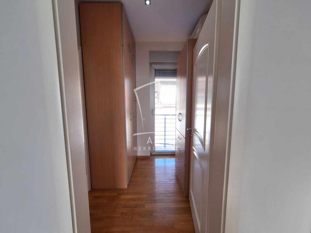 Slika 5 - Drinićka, Petosoban stan za izdavanje, 125m2, 2.800€