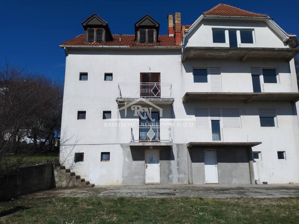 Slika 1 - Kapetana Deroka, Kuća na prodaju, 411m2, 180.000€