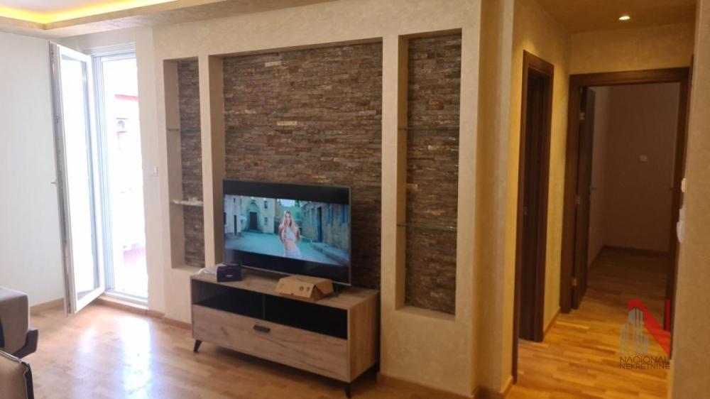 Glavna slika -ĐORĐA ZLIČIĆA, Trosoban stan za izdavanje, 64m2, 600€