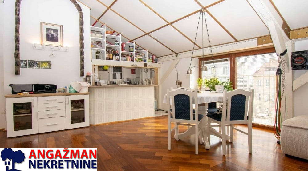 Slika 10 - Cara Uroša, Trosoban stan za izdavanje, 110m2, 1.300€