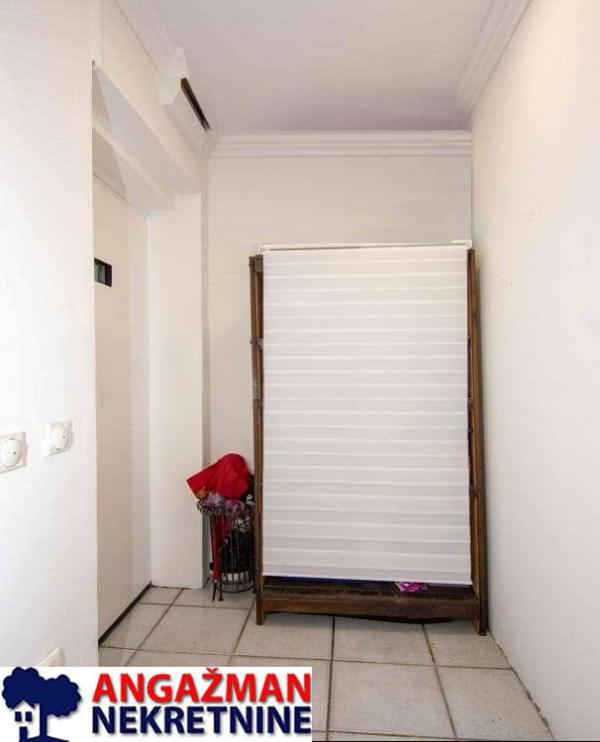 Slika 5 - Cara Uroša, Trosoban stan za izdavanje, 110m2, 1.300€