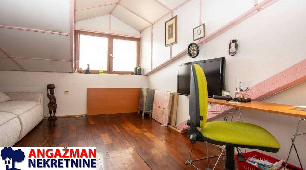 Slika 3 - Cara Uroša, Trosoban stan za izdavanje, 110m2, 1.300€
