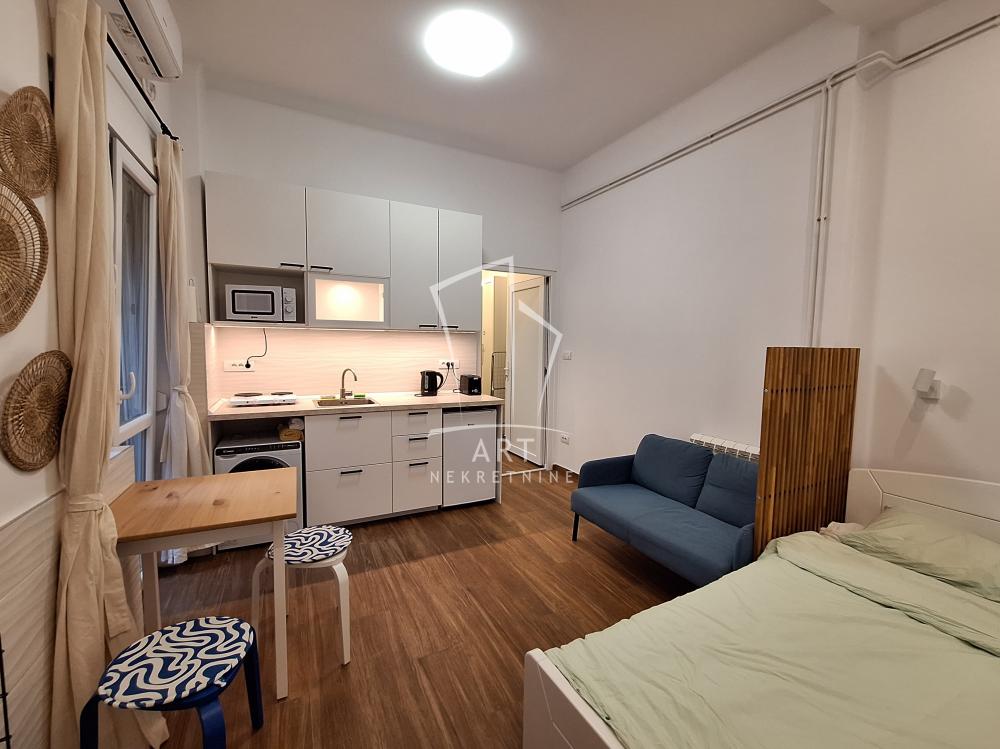 Slika 1 - Skadarska, Jednoiposoban stan za izdavanje, 25m2, 550€