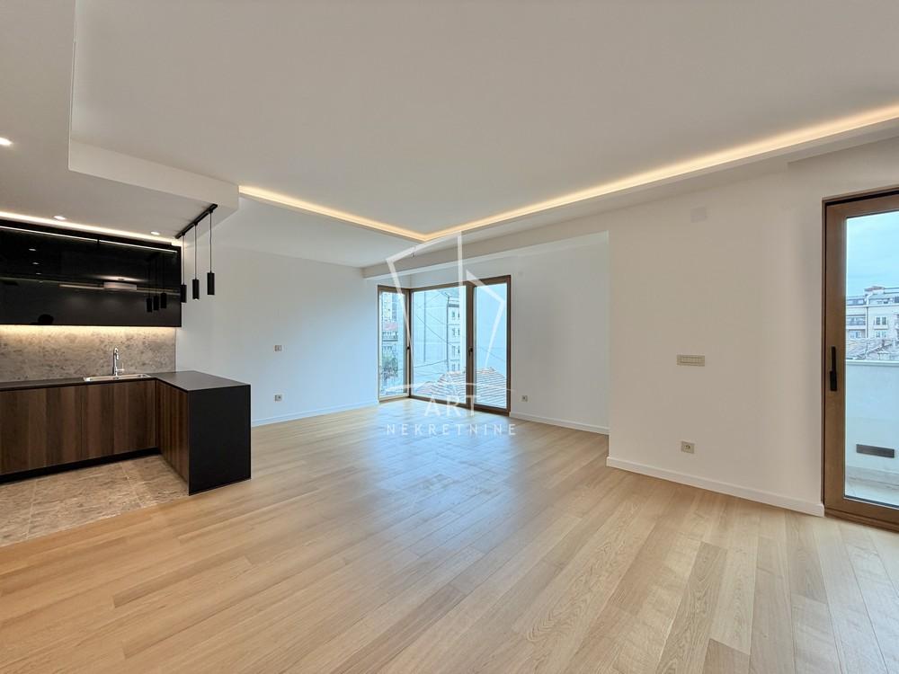 Slika 2 - Požarevačka,  Lokal za izdavanje, 147m2, 3.480€