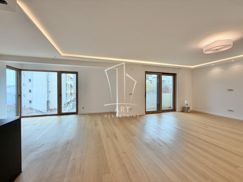 Glavna slika -Požarevačka,  Lokal za izdavanje, 147m2, 3.480€