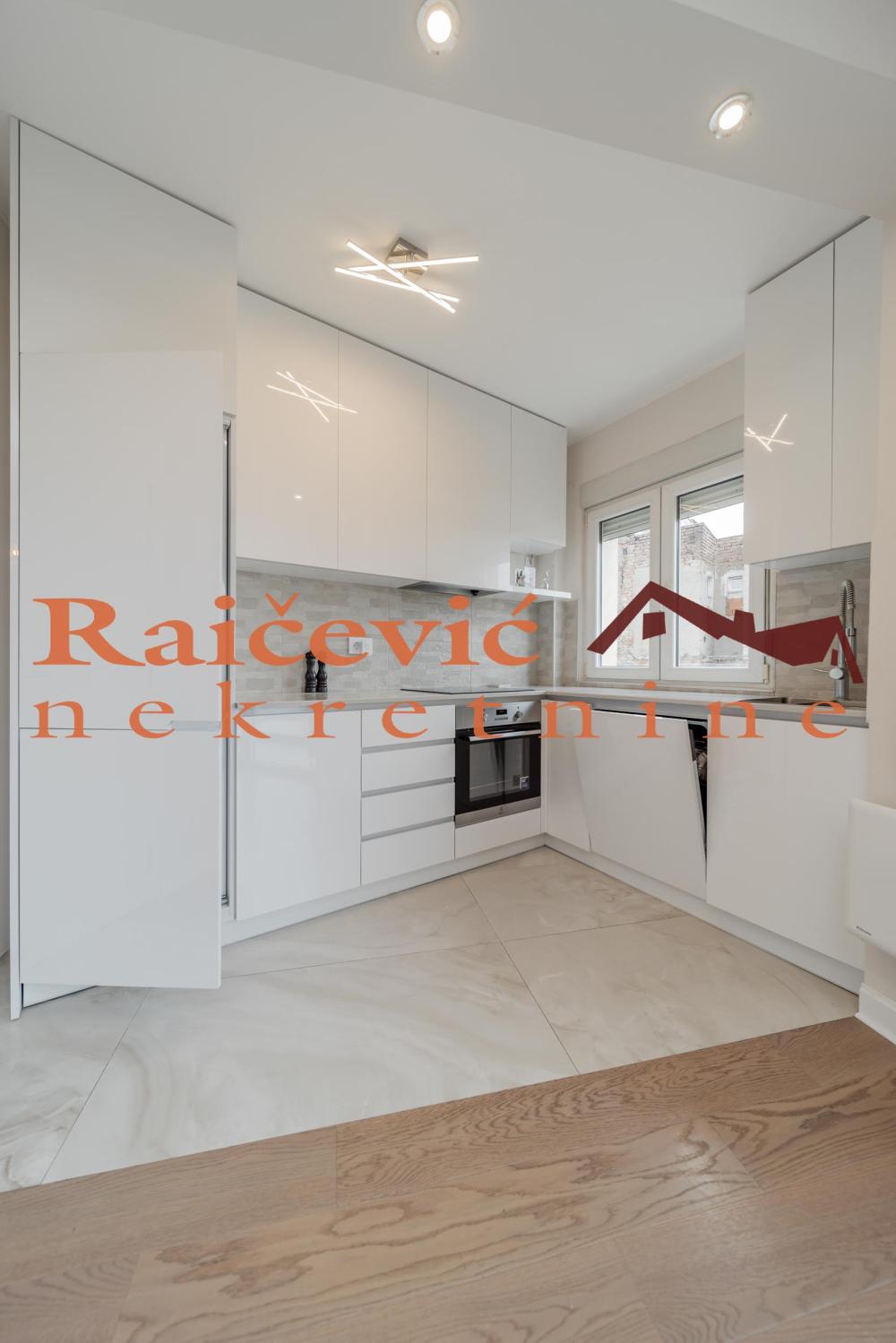 Slika 5 - Marsala Birjuzova, Dvosoban stan na prodaju, 44m2, 265.000€