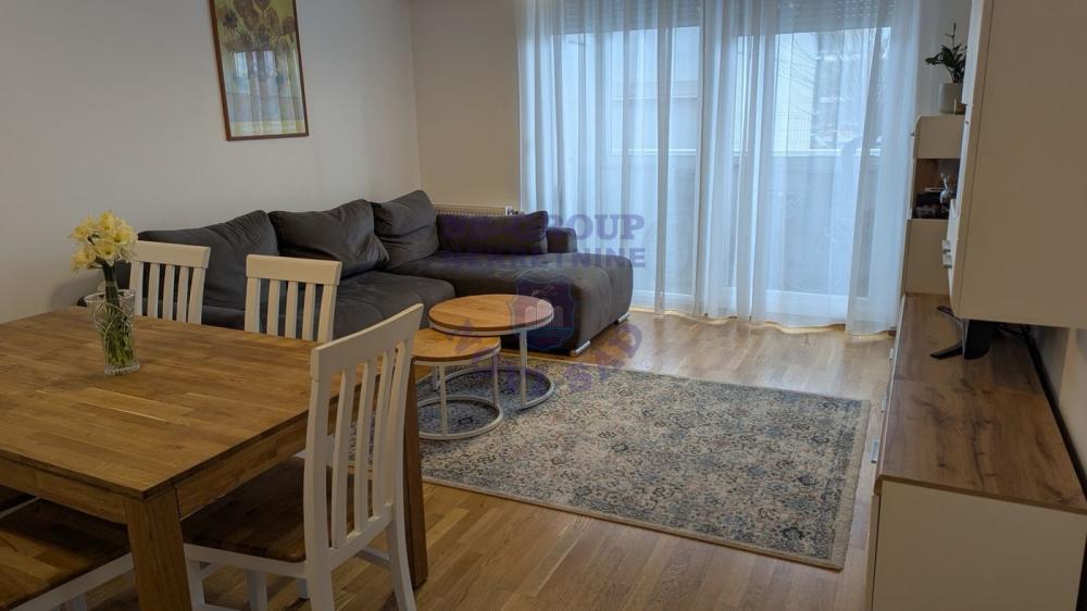 Slika 0 - Trosoban stan na prodaju, 67m2, 209.090€