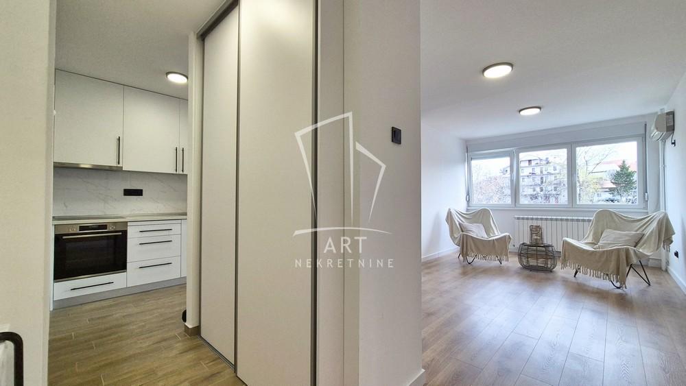 Slika 11 - Braće Srnić, Dvosoban stan za izdavanje, 49m2, 600€