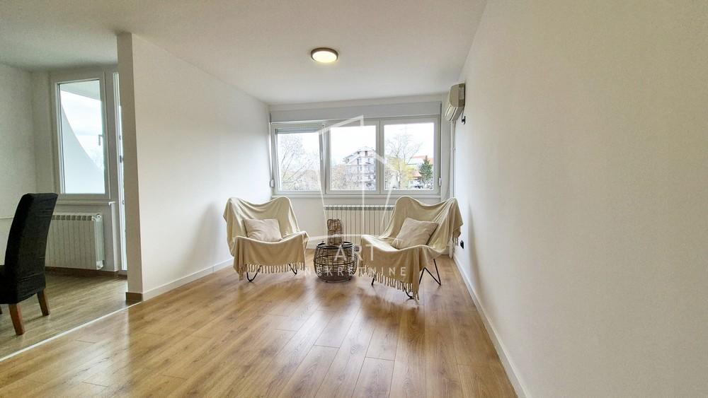 Slika 2 - Braće Srnić, Dvosoban stan za izdavanje, 49m2, 600€