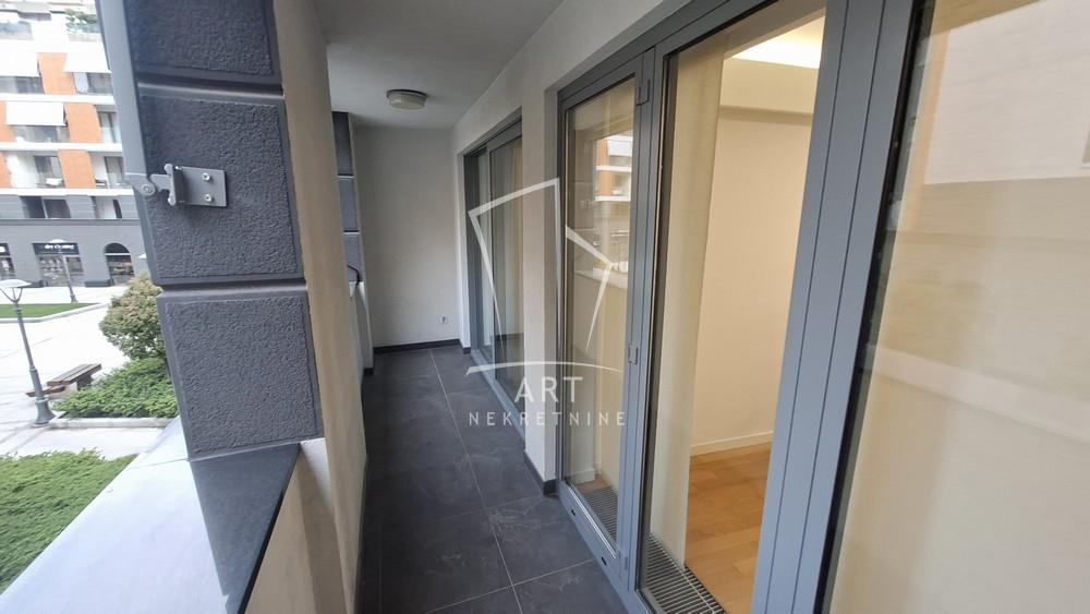 Slika 9 - Omladinskih brigada, Dvosoban stan za izdavanje, 58m2, 1.000€