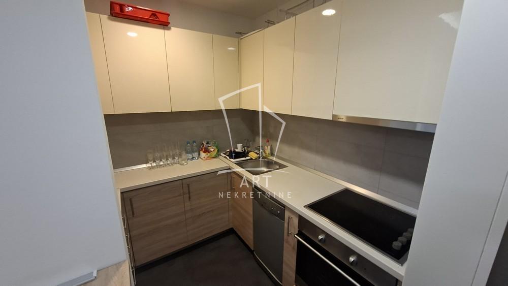 Slika 3 - Omladinskih brigada, Dvosoban stan za izdavanje, 58m2, 1.000€