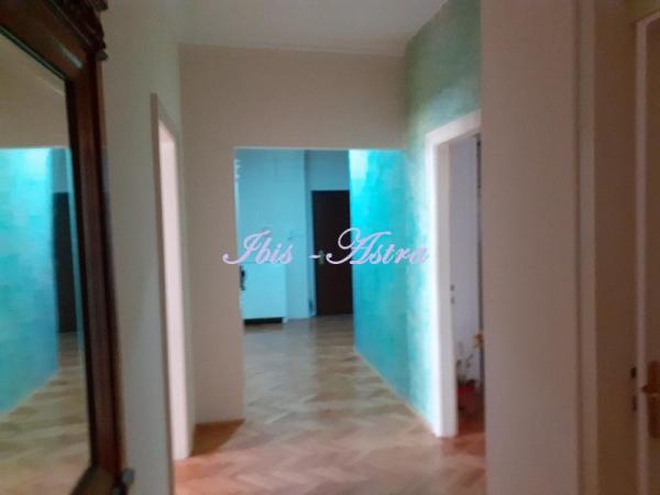 Slika 1 - Kneginje Ljubice, Četvorosoban stan za izdavanje, 140m2, 1.300€