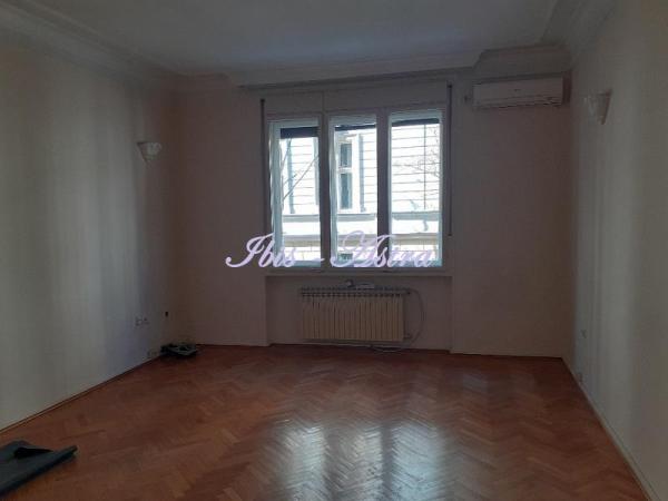 Slika 2 - Kneginje Ljubice, Četvorosoban stan za izdavanje, 140m2, 1.300€