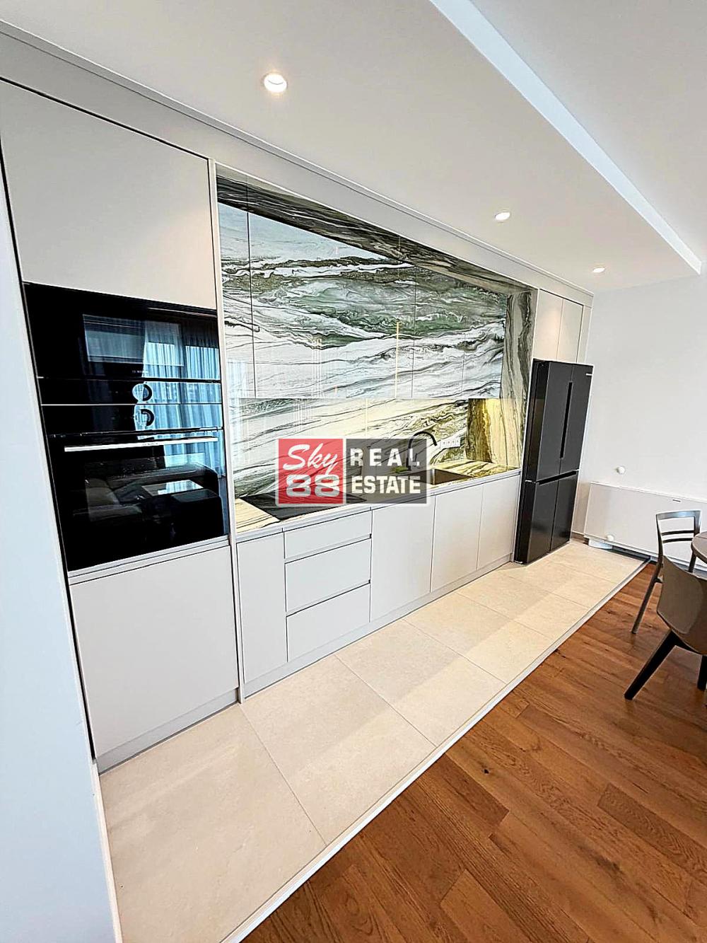 Slika 1 - Save Maškovića, Četvorosoban stan za izdavanje, 124m2, 2.200€