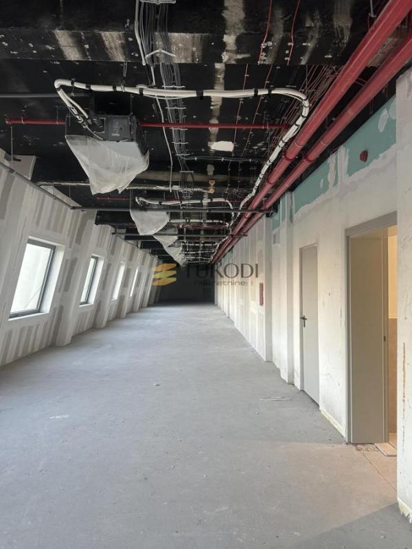 Slika 2 -  Lokal za izdavanje, 460m2, 7.360€