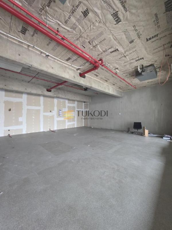 Slika 10 -  Lokal za izdavanje, 352m2, 6.500€