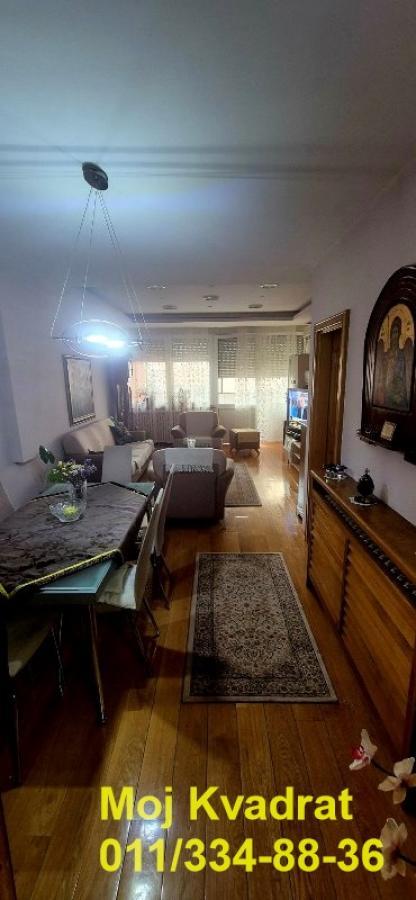 Glavna slika - Kuća na prodaju, 250m2, 500.000€