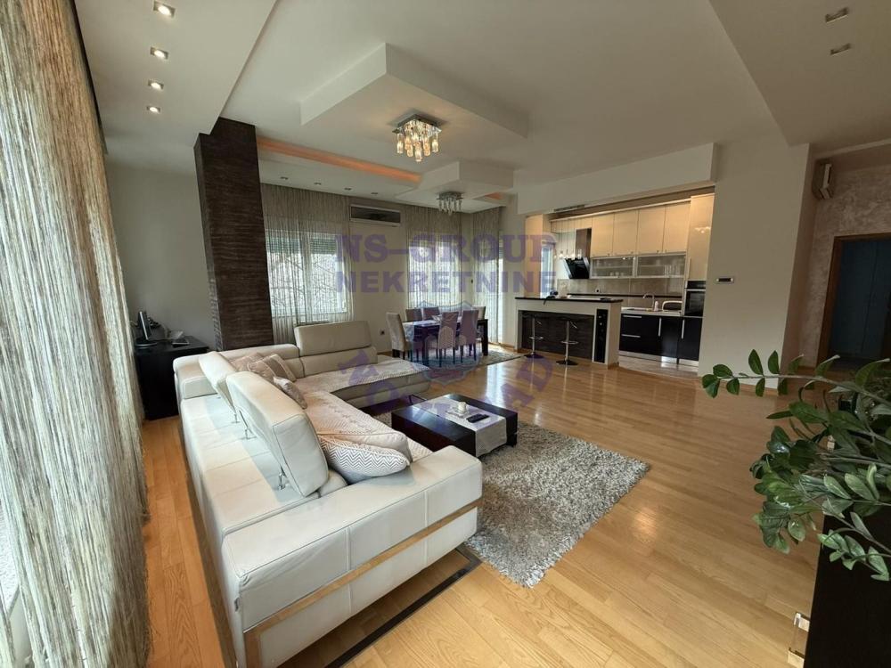 Slika 1 - Četvorosoban stan na prodaju, 127m2, 463.500€