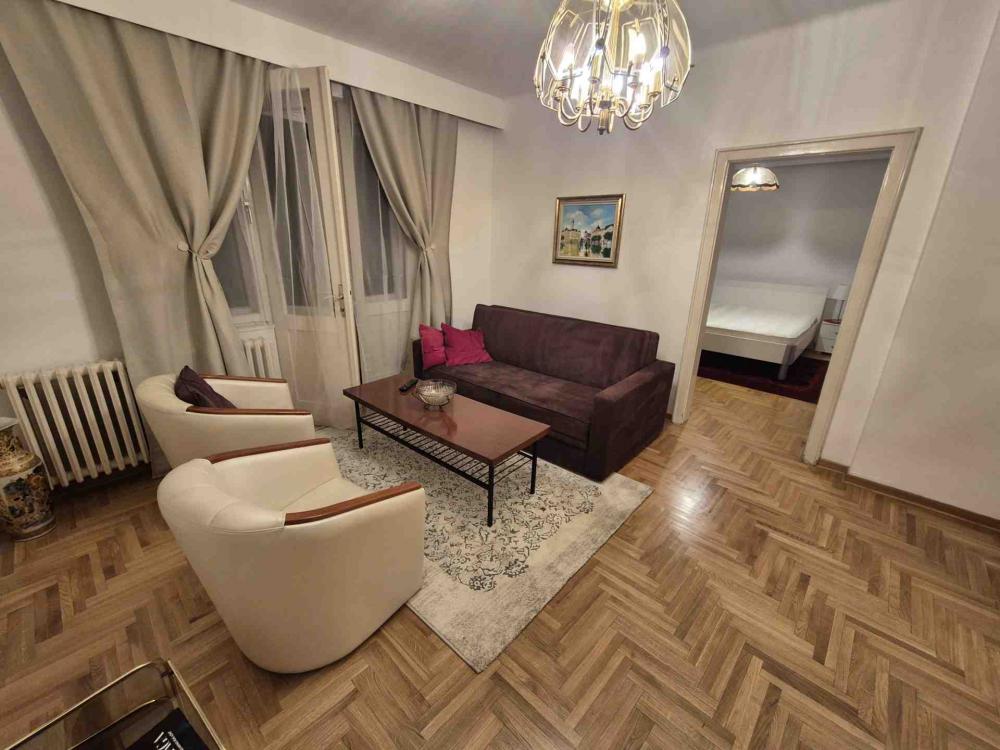 Slika 1 - Mihaila Avramovića, Trosoban stan za izdavanje, 92m2, 800€