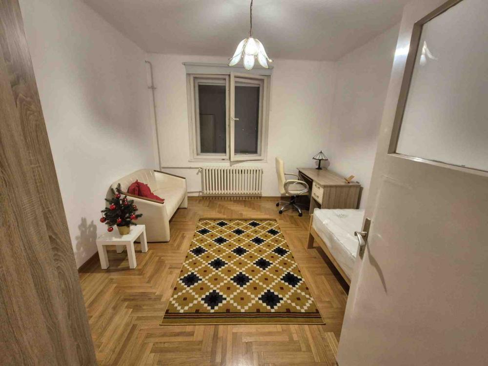 Slika 8 - Mihaila Avramovića, Trosoban stan za izdavanje, 92m2, 800€