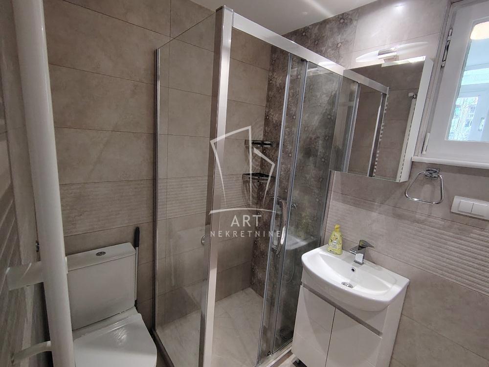 Slika 10 - Jurija Gagarina, Trosoban stan za izdavanje, 76m2, 1.000€