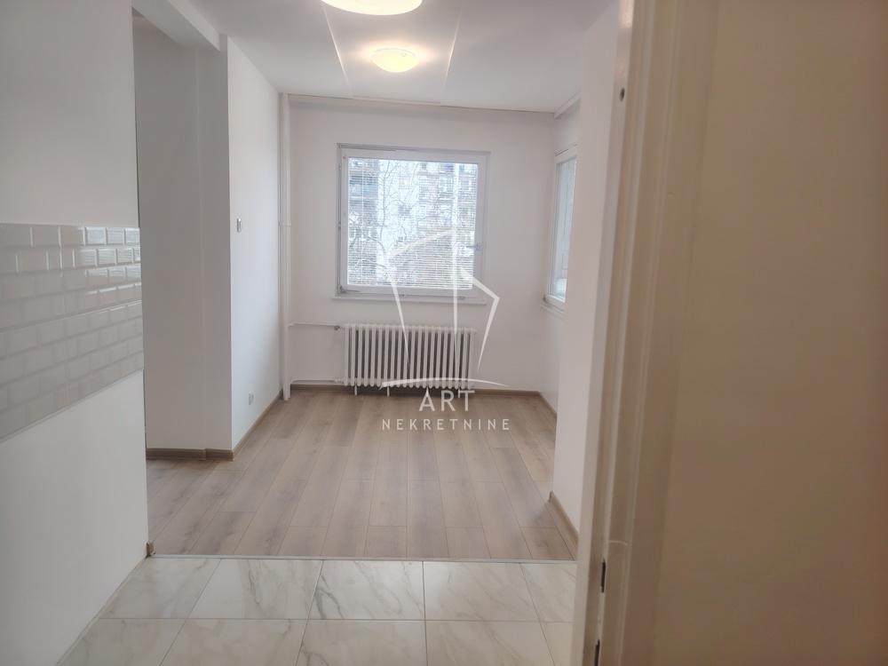 Slika 2 - Jurija Gagarina, Trosoban stan za izdavanje, 76m2, 1.000€