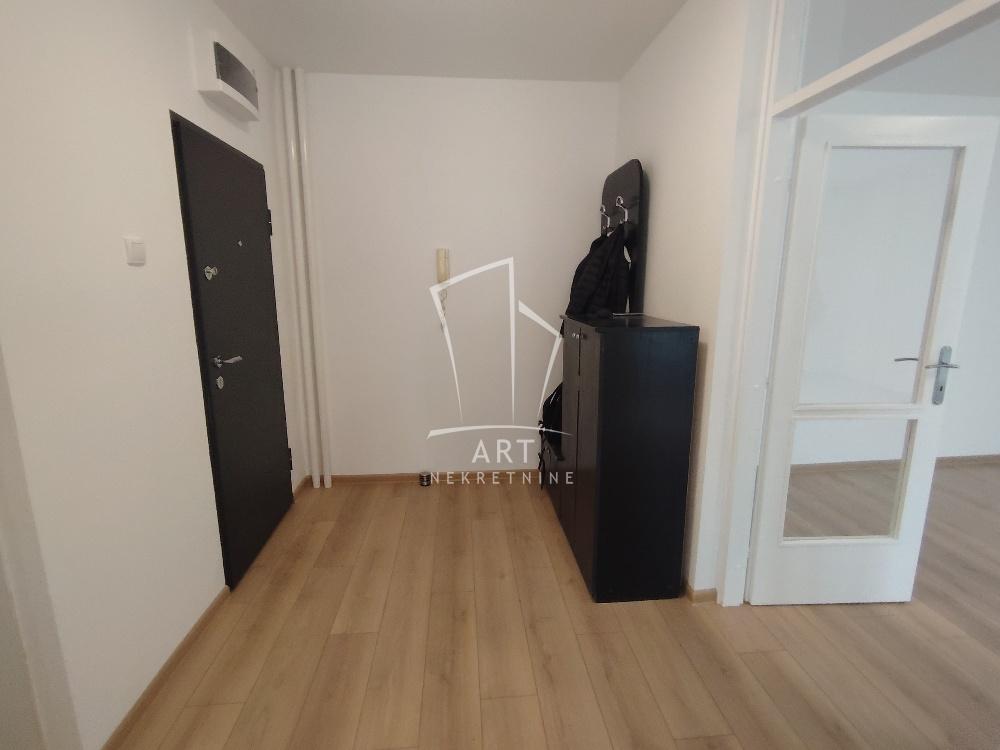 Slika 5 - Jurija Gagarina, Trosoban stan za izdavanje, 76m2, 1.000€