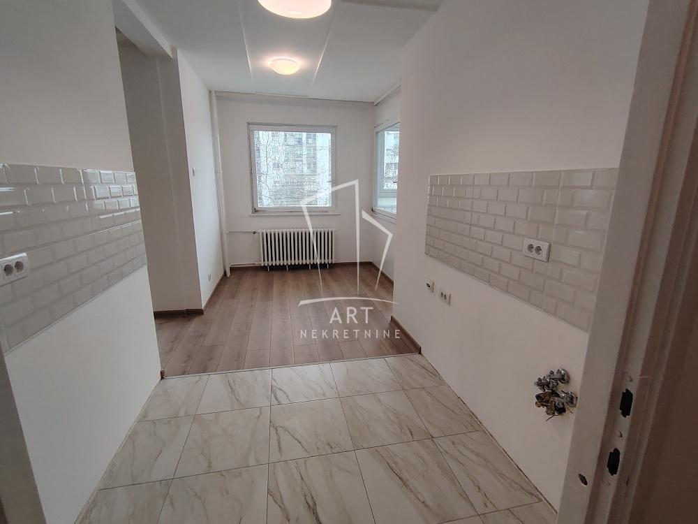 Slika 7 - Jurija Gagarina, Trosoban stan za izdavanje, 76m2, 1.000€