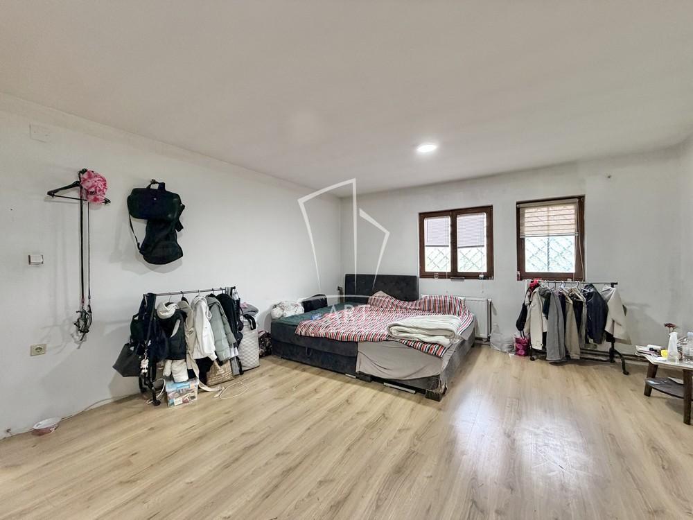 Slika 4 - Sinjska, Kuća na prodaju, 255m2, 550.000€