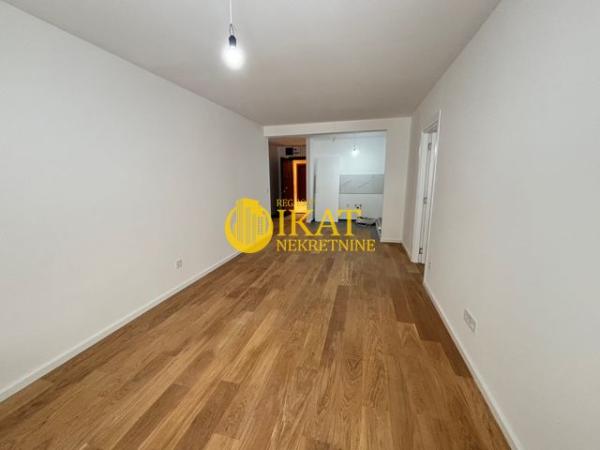 Slika 5 - Koste Trifkovića, Dvoiposoban stan na prodaju, 60m2, 169.683€