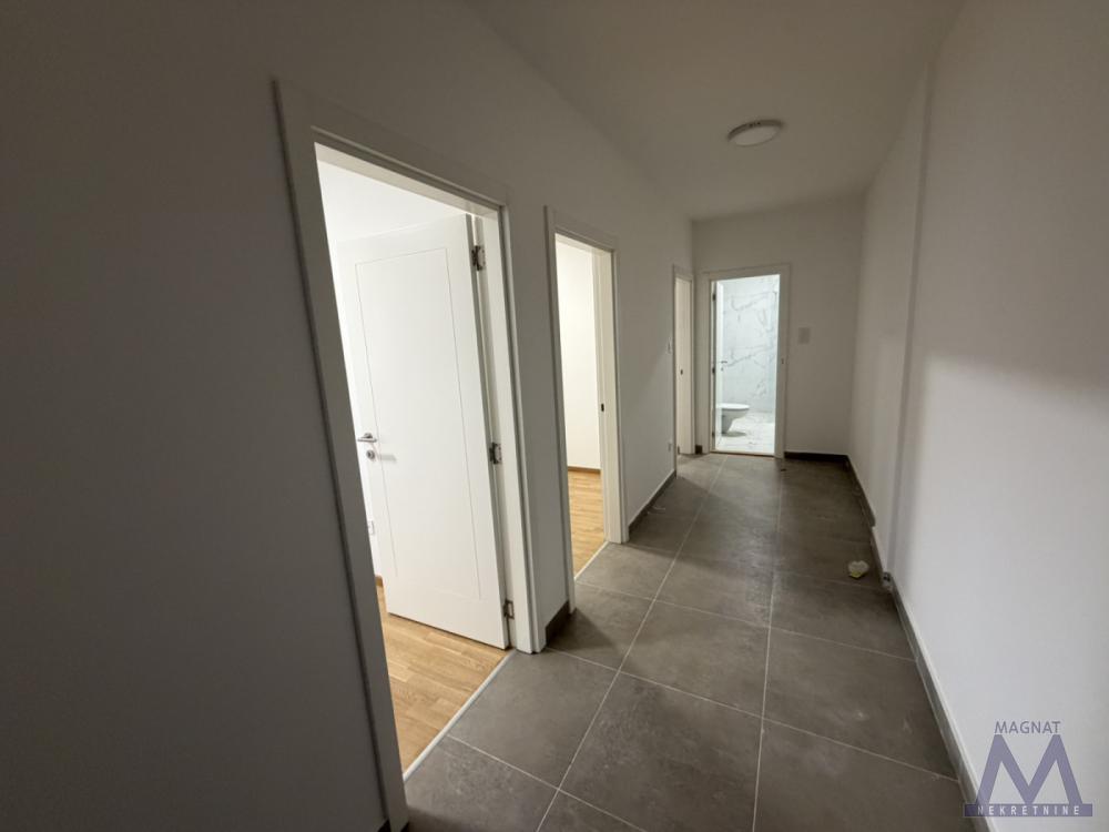 Slika 3 - Troiposoban stan na prodaju, 74m2, 169.950€