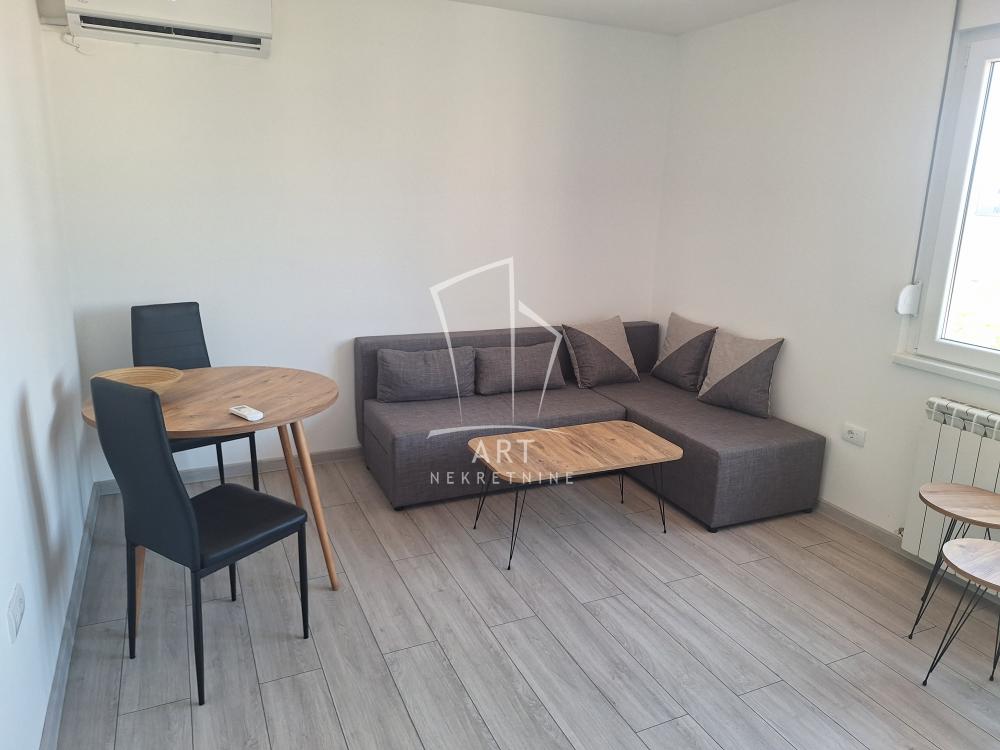 Slika 1 - Kneza Miloša, Dvosoban stan za izdavanje, 30m2, 800€