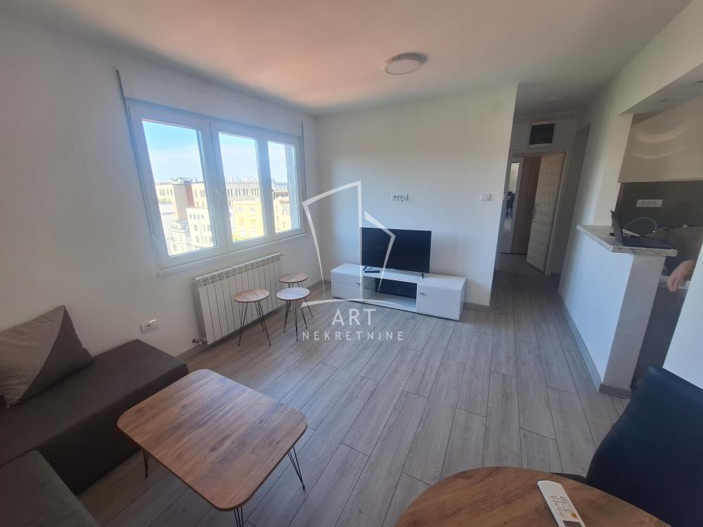 Slika 2 - Kneza Miloša, Dvosoban stan za izdavanje, 30m2, 800€