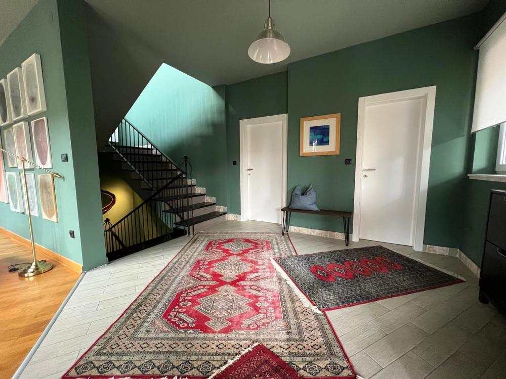 Slika 3 - Voje Radića, Kuća za izdavanje, 270m2, 2.400€