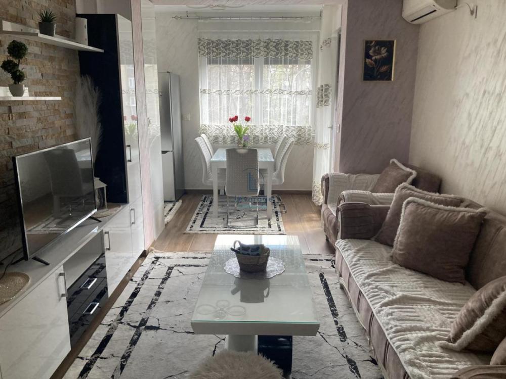 Glavna slika -Južni bulevar, Dvosoban stan za izdavanje, 50m2, 550€