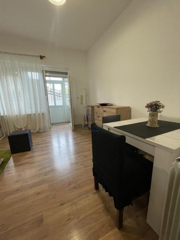 Slika 5 - Dvosoban stan za izdavanje, 50m2, 450€