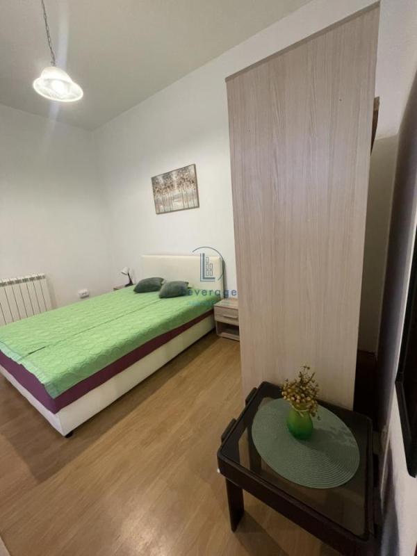 Slika 3 - Dvosoban stan za izdavanje, 50m2, 450€