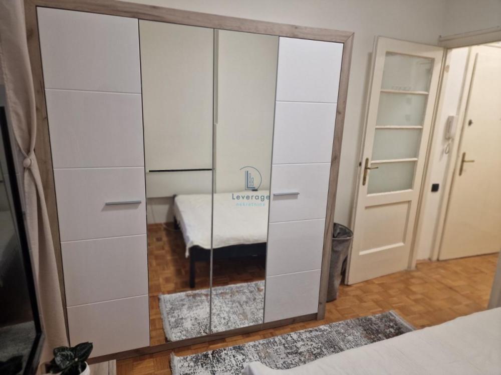 Slika 9 - Dvoiposoban stan za izdavanje, 50m2, 700€