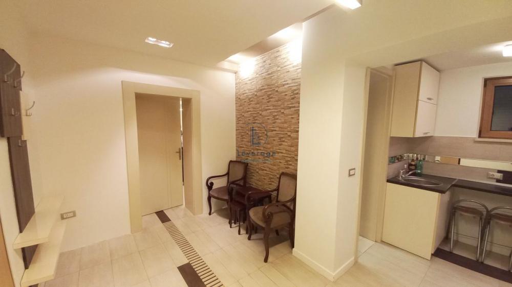 Slika 2 - Hadži Melentijeva,  Lokal na prodaju, 41m2, 166.000€