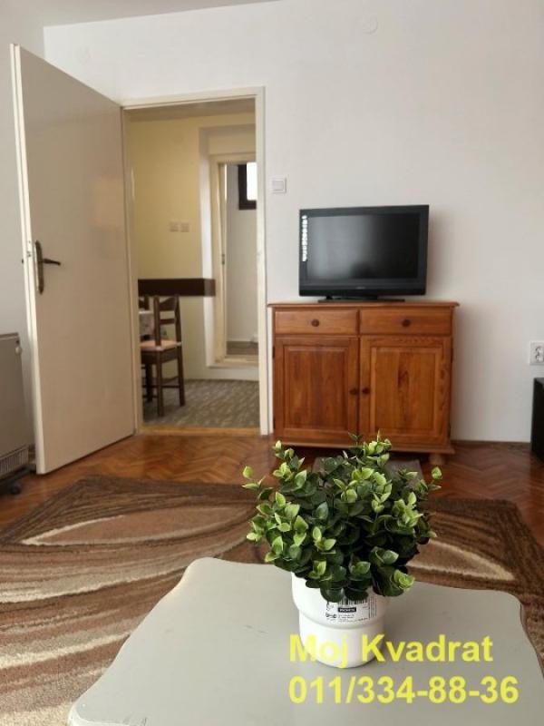 Slika 1 - Dvosoban stan za izdavanje, 49m2, 450€